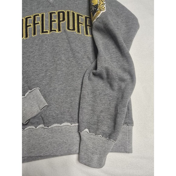 Universal Studios Wizarding World of Harry Potter Sweatshirt Small Hufflepuff - Picture 6 of 14